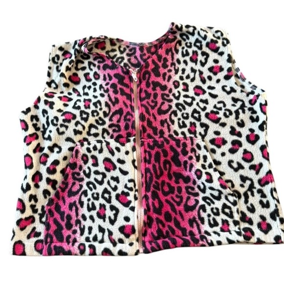 Leopard Print Zip-Up Vest - Picture 1 of 4